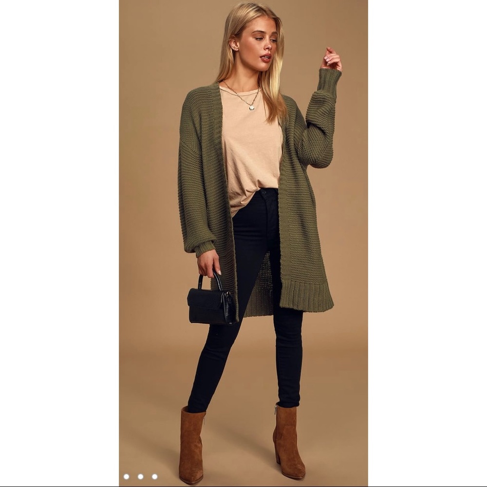 NWOT Lulu’s Olive Green Cardigan Sweater